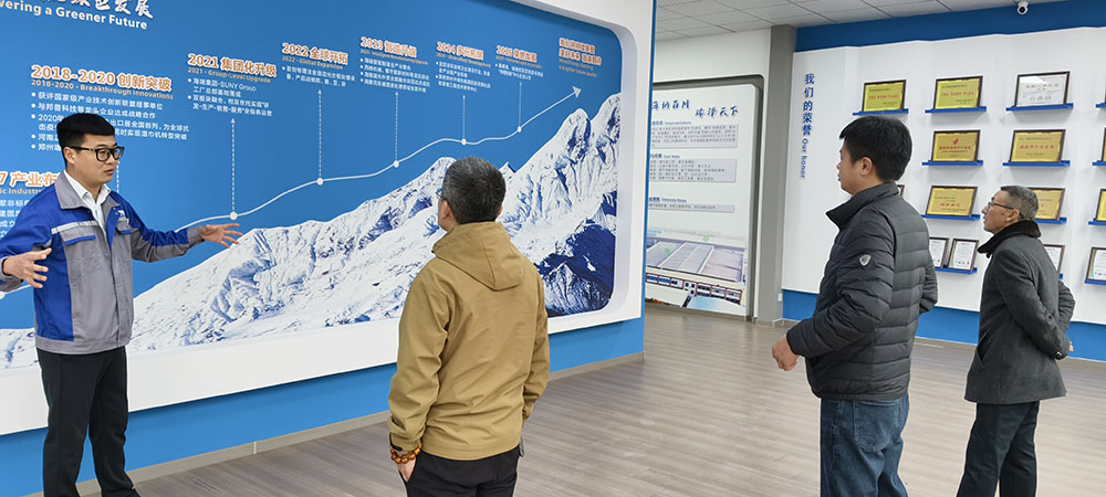 共筑綠色產(chǎn)業(yè)鏈：河北客戶到訪鄭州瑞賽克，考察鋰電回收核心裝備