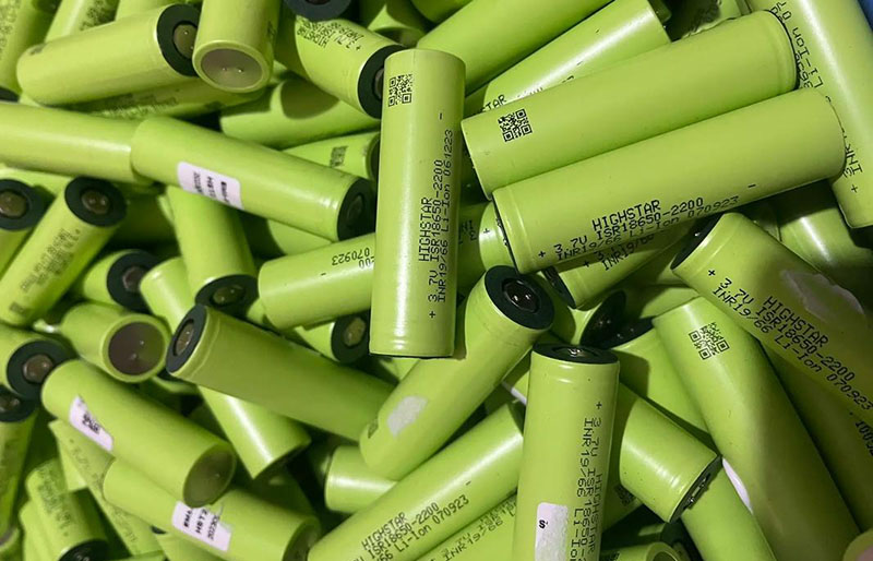 鋰電圈大爆發(fā)，頭部企業(yè)重磅布局