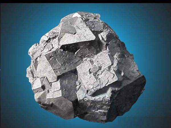 鋰電池利潤大化：通過鋰電池回收設備提取貴重金屬實現(xiàn)資源篩分回收