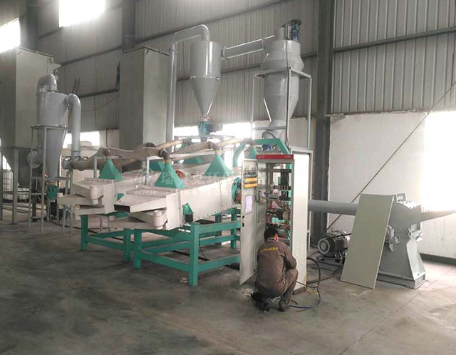 鋰電池回收設備貴金屬篩分的節(jié)能環(huán)保資源綜合利用